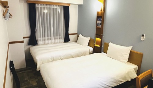 Standard Twin Room, Smoking