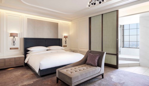 Signature Suite, 1 King Bed