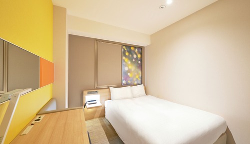 Run of the House for 2 People (Room selected at check-in), Non Smoking