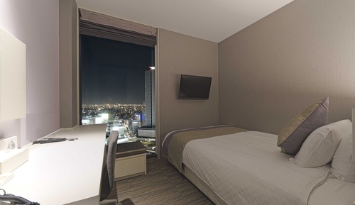 Superior Double Room, High Floor, Non Smoking
