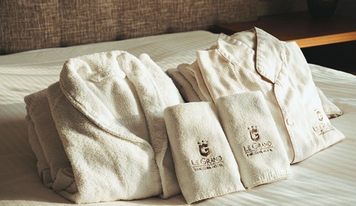 Premier Hollywood Twin Room, Non Smoking