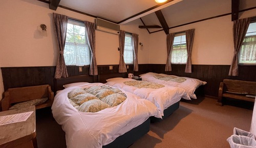 Triple Room