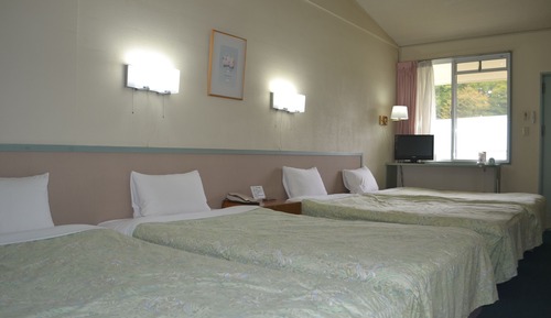 Basic Quadruple Room, 4 Bedrooms, Non Smoking