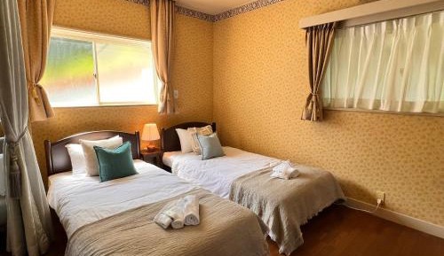 Standard Twin Room with Sofa