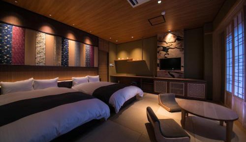 Standard Family Room