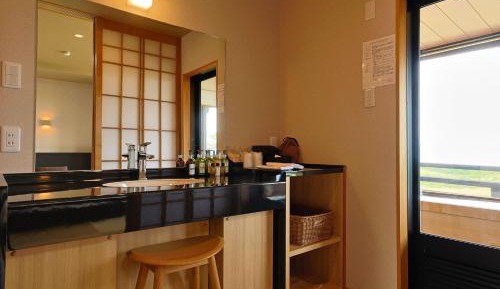 Deluxe Twin Room with Sea View