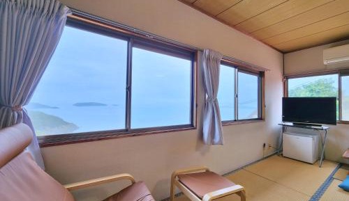 Japanese-Style Room