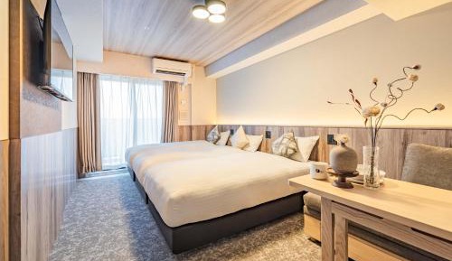 Triple Room with Balcony