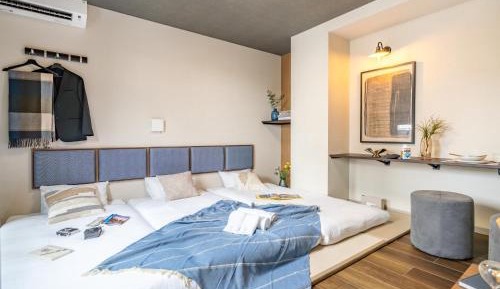 Triple Room with Private Bathroom