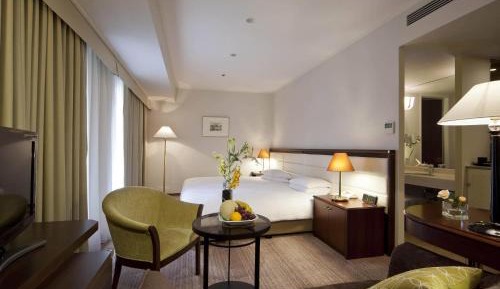 Deluxe Room Twin Beds