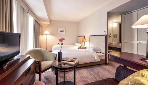Deluxe Twin Room - Non-Smoking