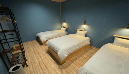 Triple Room with Shared Bathroom