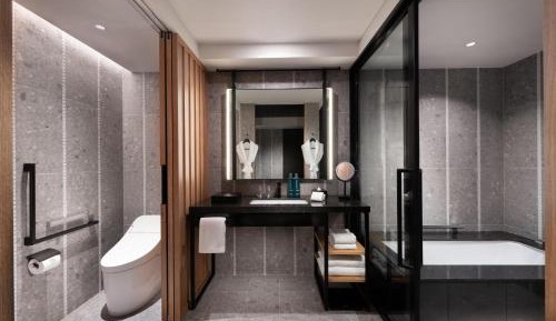 King Room - Mobility Accessible 