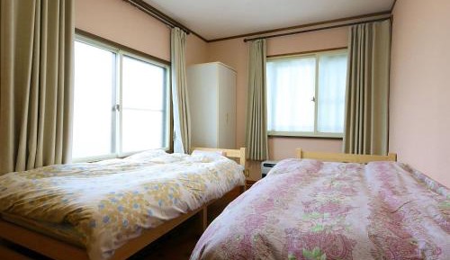 Twin Room with Mountain View