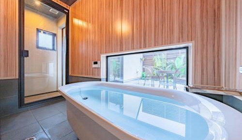 One-Bedroom Villa
