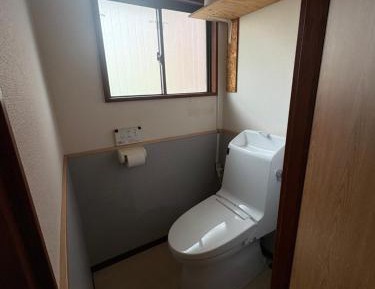 Double Room with Shared Toilet