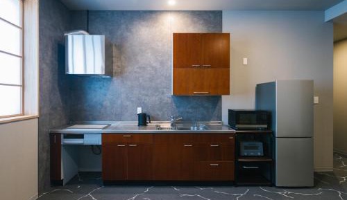 Twin Room with Shared Bathroom