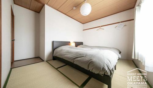 Twin Room with Shared Bathroom