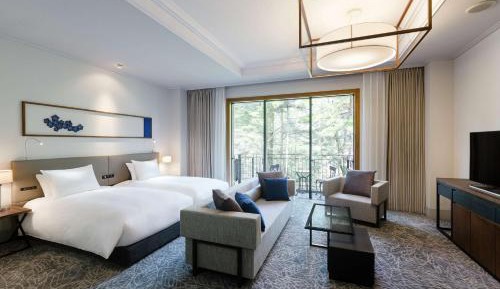 Deluxe Twin Room with Balcony