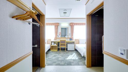 Accesible Room - Non-Smoking
