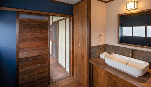 Standard Japanese-Style Townhouse - Tsuda Omoya