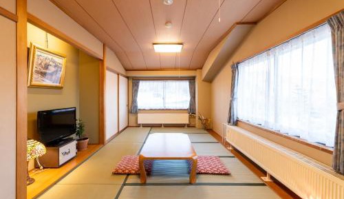 Japanese-Style Standard Family Room with Private Bathroom
