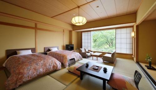 Deluxe Twin Room with Tatami Area - Non-Smoking