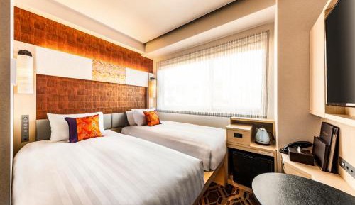 Twin Room with Shower Only - Non-Smoking