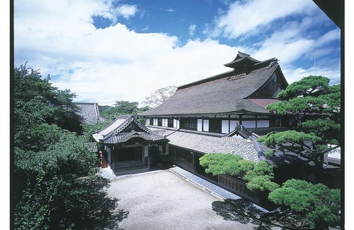 Yoshino Hotel | Chikurinin Gunpoen