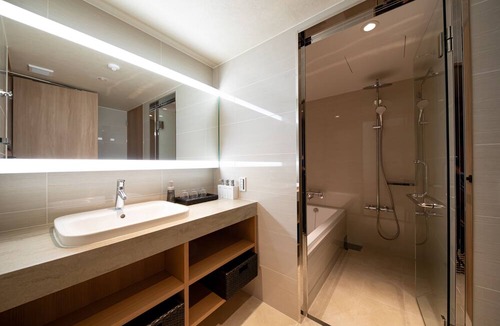 Shijo Hotel | THE GENERAL KYOTO Shijyo Shinmachi