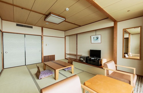 Awaji House | Kamenoi Hotel Awajishima