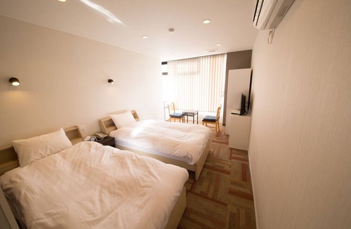 Sumoto Onsen Hotel | City Kaigetsu