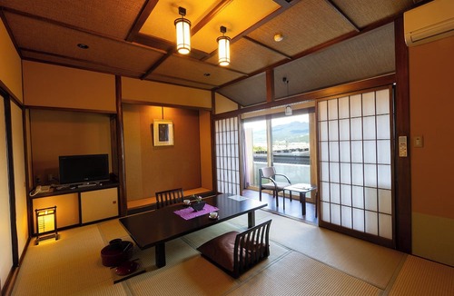Kaminoyama House | Saikatei Jidaiya