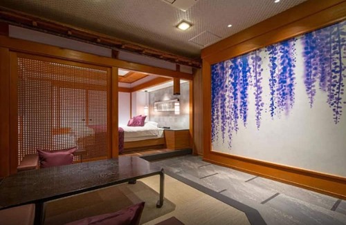 Nishinomiya Hotel | HOTEL U's Kouroen – Adults Only