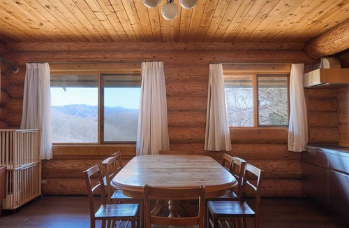 Yashio Onsen Hotel | Mission Hills Hotel