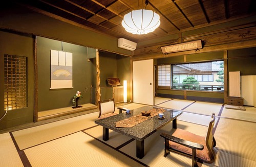 Miyazu House | Charoku Bekkan