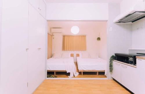 Yoyogi Apartment | Showa Bloom · Stay Near Shinjuku & Yoyogi