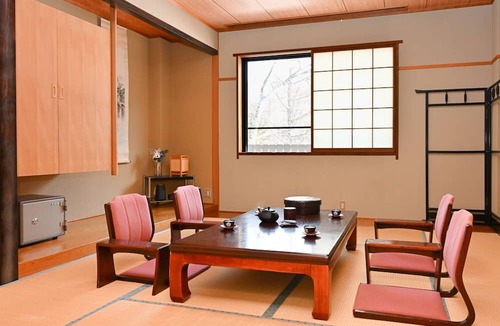 Matsumoto Hotel | Komakusa Hotel