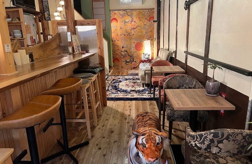 Igidani Onsen Hostel | Himeji 588 Guesthouse – Hostel