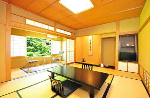 Tsukioka Onsen House | Kappo no Yado Imai Ikarashitei Yui