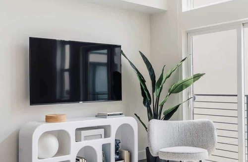 Highland Condo | Fifty Shapes of Modern | Center of LoHi
