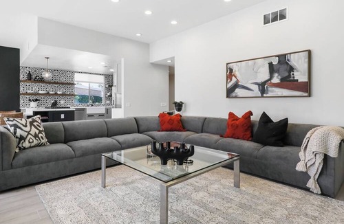 Indian Wells Condo | GATED, Spacious 2-bedroom condo in Indian Wells close to restaurants and more.