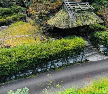 Funaji House | 里山に触れる豊かなくらし 御所の宿 たゆむ
