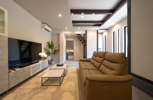 Sannenzaka Ninenzaka Villa | Spacious Kyoto House Walk to Kiyomizu & Gion