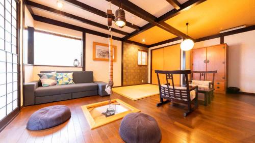 Awaji House | Chidorian