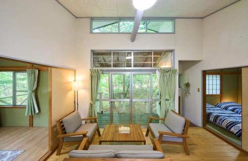 Tsumagoi House | Summer Cool Forest Cottage-北軽井沢 夏涼の森コテージ-