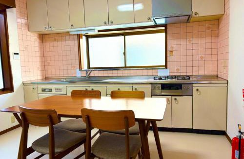 Takaoka Apartment | 高岡ゆるり家 Yururi-Ya
