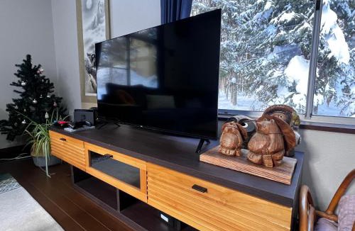Iida Hotel | sneaky peaks