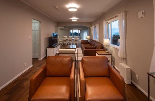 Awaji House | BRDIGE STAY AWAJI PREMIUM- Awaji Island, Nojimaezaki, 270 degree Ocean View, Sleeps up to 12, Quiet Location, Entire Home for a Relaxing Stay