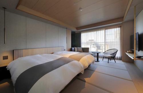 Ikaho Stone Steps Hotel | 楓と樹